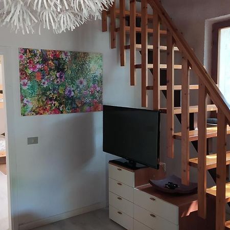 Villa Gioia Civita ฟาบริอาโน ภายนอก รูปภาพ
